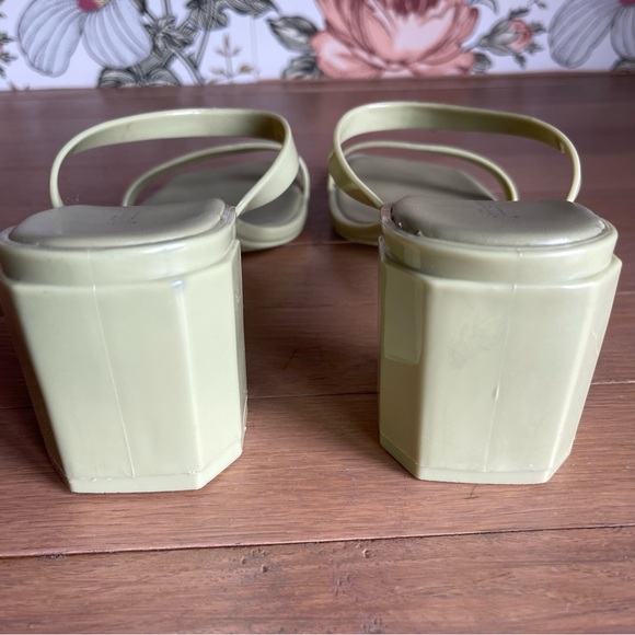 Jeffrey Campbell Jamm Jelly sandals Light Green Block Heel Beach Size 8 Strappy - Picture 8 of 11